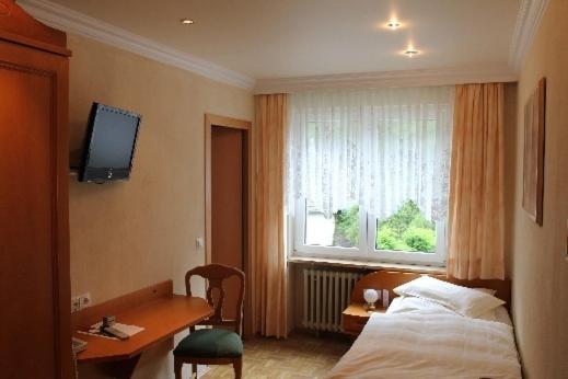 Hotel Pension Jagerstubchen Mayschoss Room photo